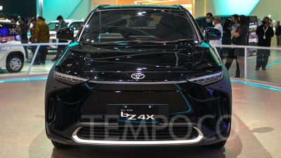 Toyota bZ4X, Mobil Listrik Harga Rp 1,19 Miliar Indennya Panjang Banget