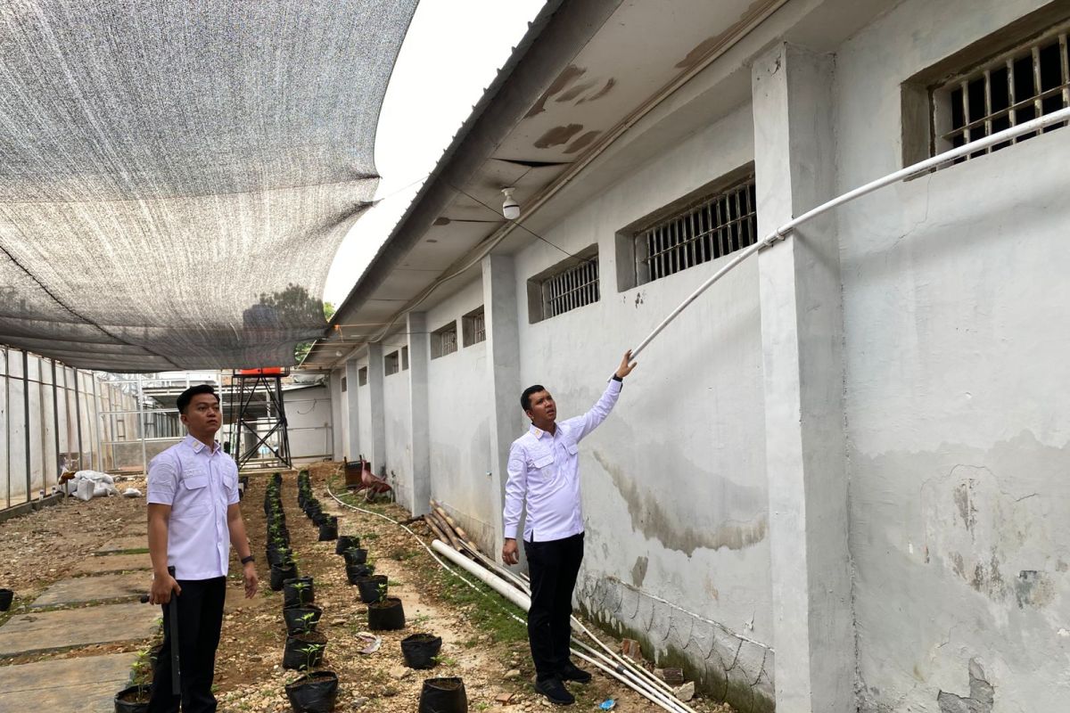 Pemeriksaan Rutan Kotabumi: Pengecekan Teralis Blok Narapidana