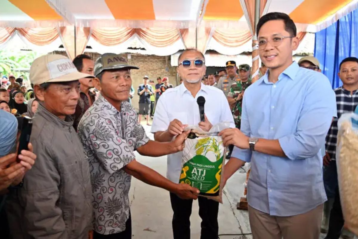 Bantuan Pertanian dan Pangan untuk Korban Banjir di Lampung Selatan Dari Menko Pangan