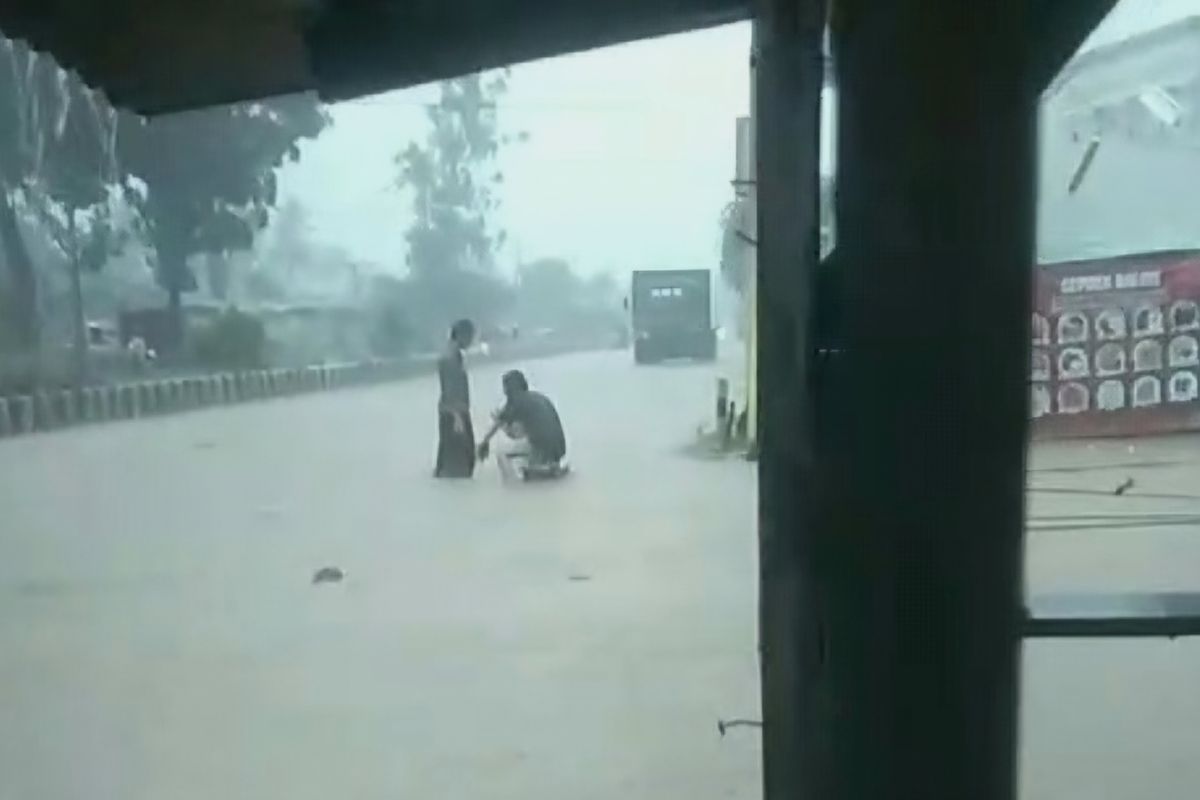 Prakiraan Hujan Lebat di Bandarlampung untuk 2 Jam Kedepan