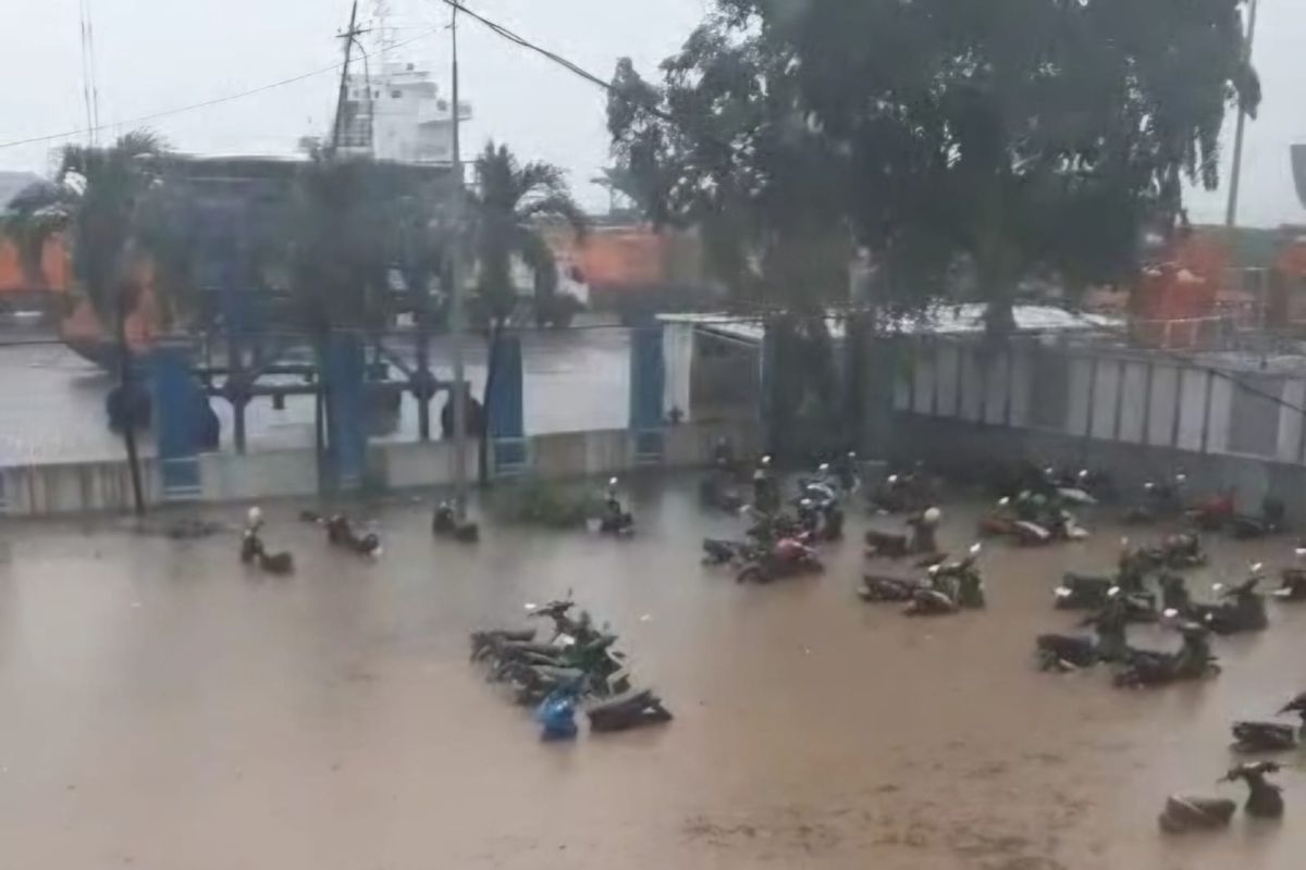 Siaga Bencana: Langkah Antisipasi Tim Darurat di Tengah Lampung