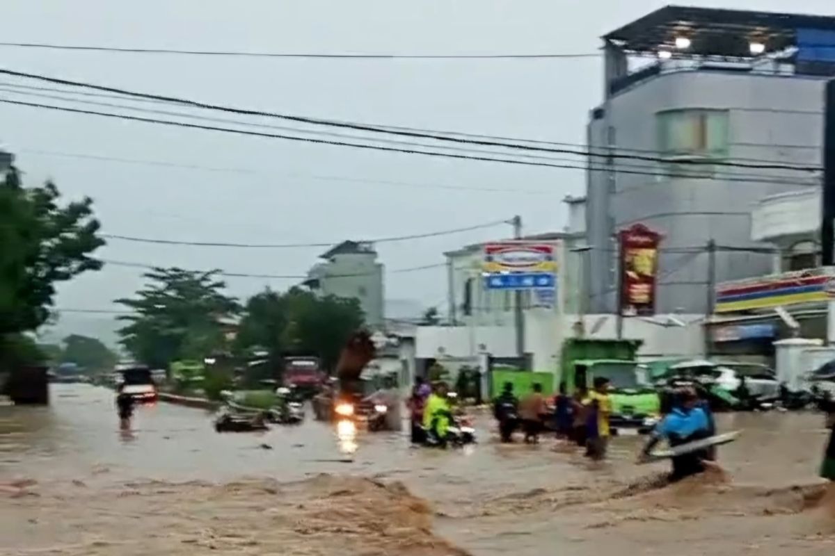 11.223 Warga Bandarlampung Terdampak Banjir: Tanggap Darurat BPBD Lampung