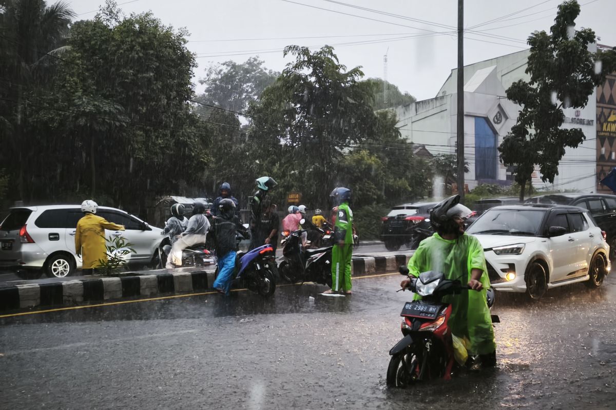 Peringatan Banjir di Kota Bandarlampung: Siapkan Diri Anda!