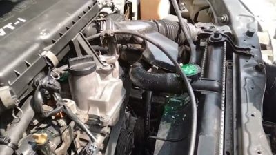 Rahasia Memilih Air Radiator Mobil Terbaik – Hindari Overheat & Jaga Mesin Tetap Prima!