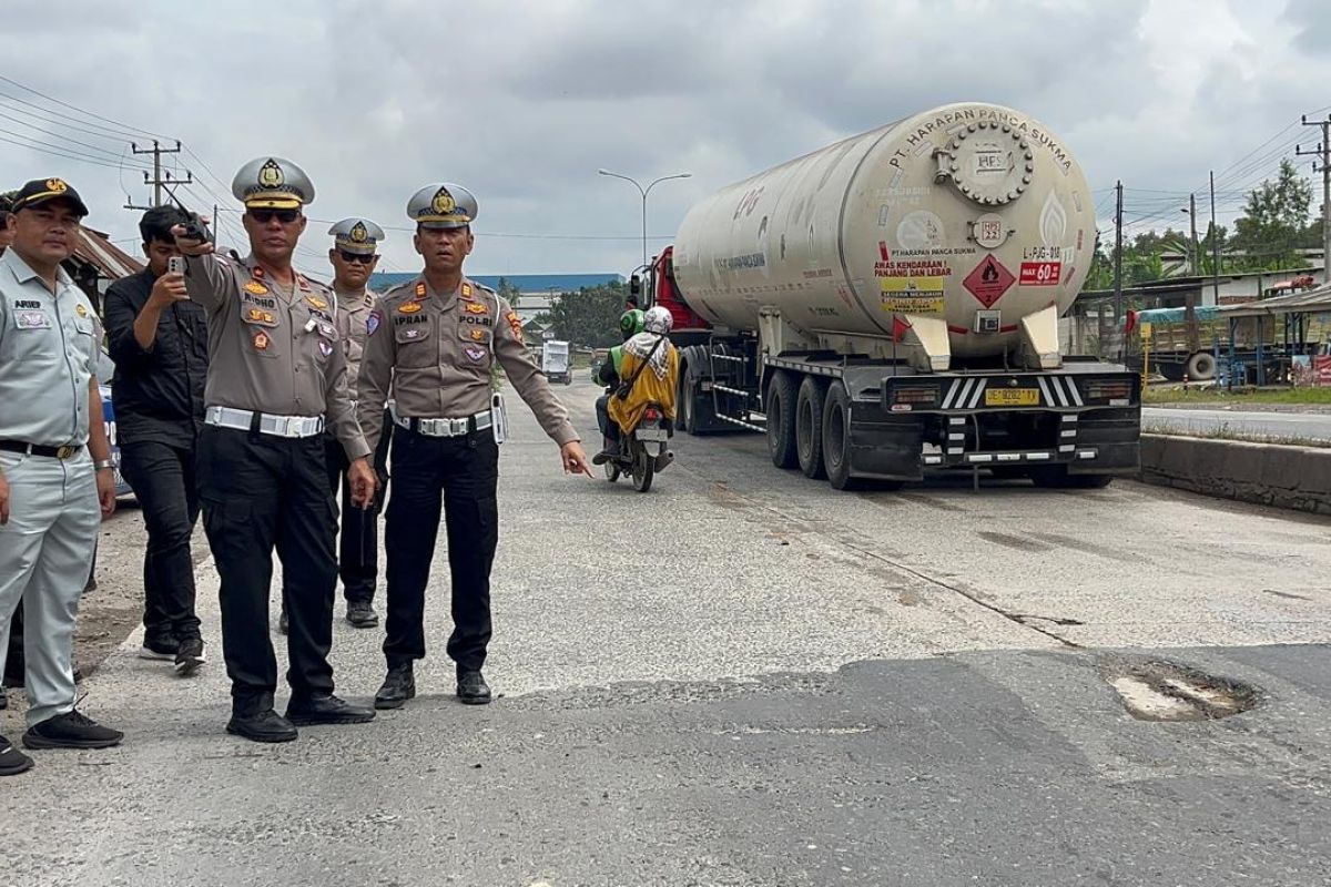 Siap-siap Mudik? Polresta Bandarlampung Lakukan Pengecekan Kondisi Jalan!