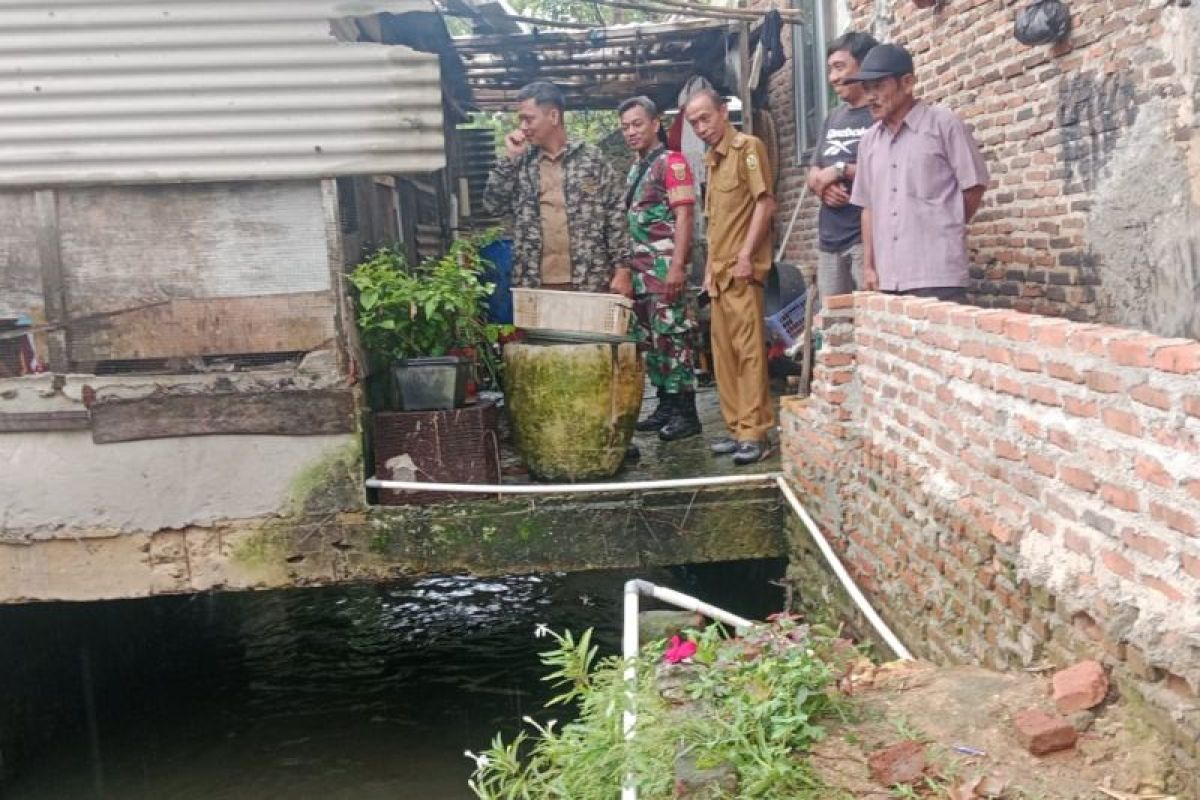 Menakjubkan! 24 Rumah Di Bandarlampung Berdiri di Atas Sungai