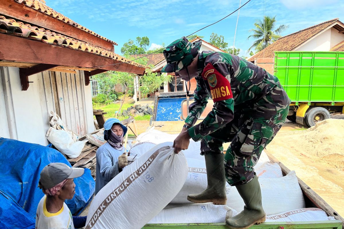 Kodim 0429 Lampung Timur: Meningkatkan Produksi Padi Menuju Swasembada