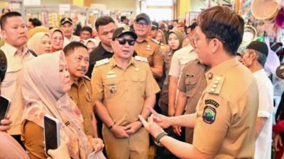 Ini yang Dilakukan Bupati Radityo Egi Pratama di Pasar Natar Setelah Retreat