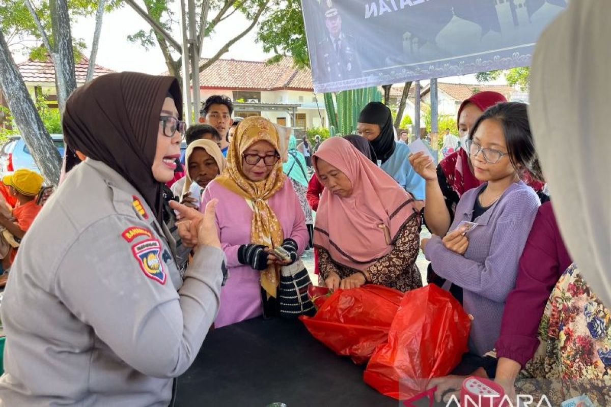 Polres Lampung Selatan Sediakan Pasar Murah demi Membantu Warga