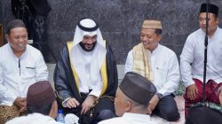 Momen Spesial: Bupati Pringsewu Berbuka Puasa dengan Syeikh Abdurrahman Al ‘Ausy